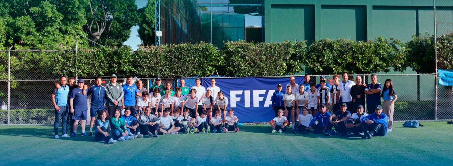 Docentes del Sistema Nacional de Formación obtienen acreditación FIFA